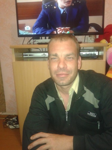 Andrey, 41, Lahoysk