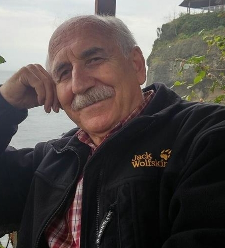 Mustafa, 64, Trabzon