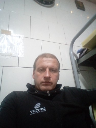 Vyacheslav, 38, Yekaterinburg