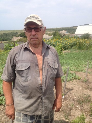 Vladimir, 80, Anapa