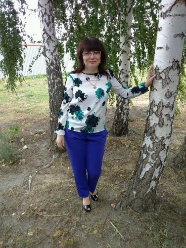 Elena, 47, Saratov